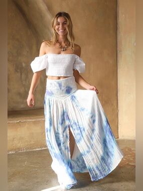 Jen's Pirate Booty White & Blue Tie-Dye Maxi Skirt 💙💙